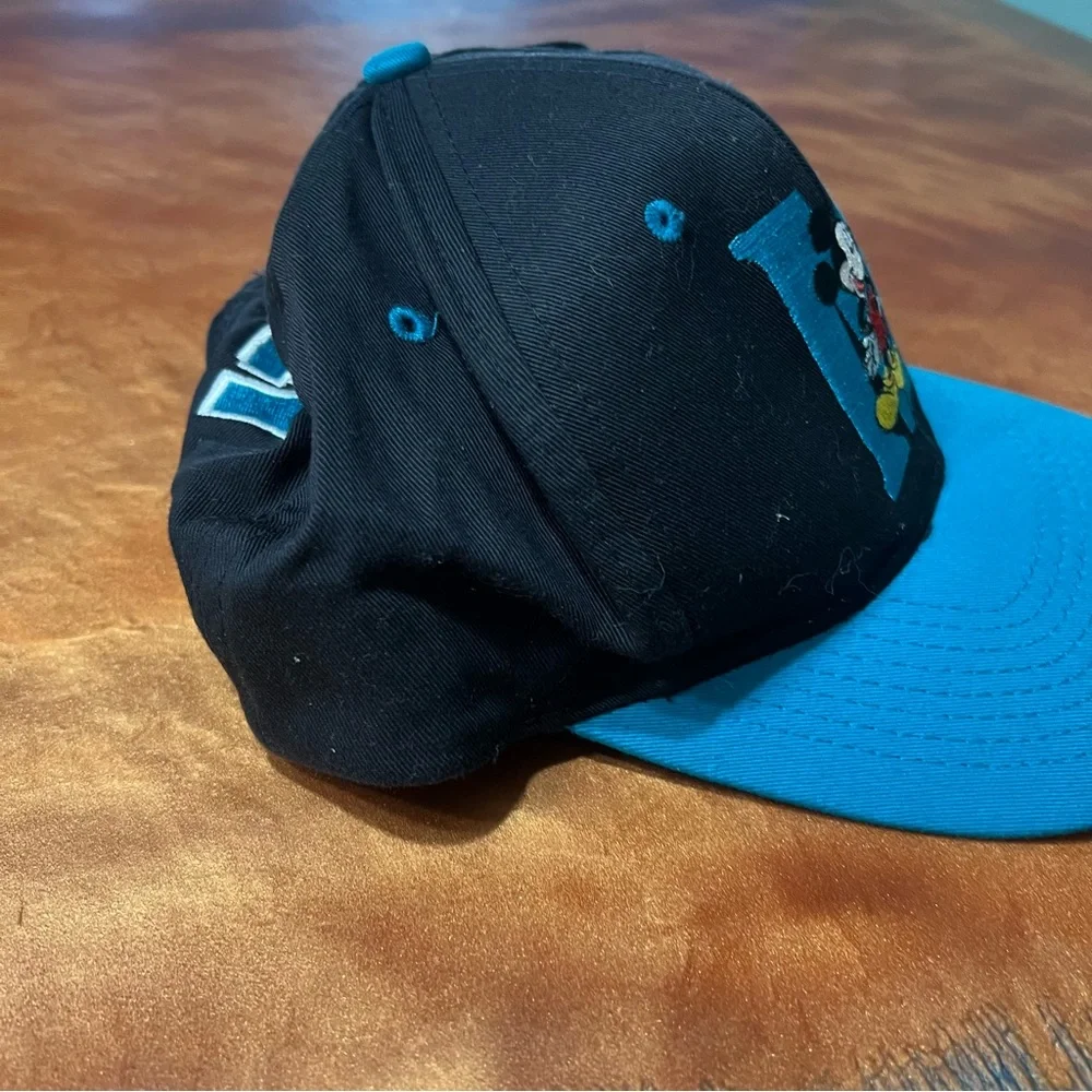 Vintage Disney Mickey Mouse embroidered adjustable baseball hats one size